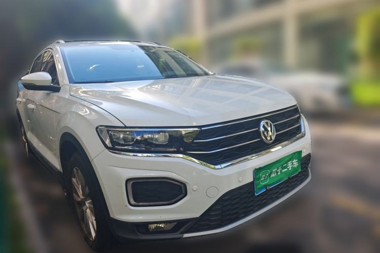 Used Volkswagen T-ROC 2018 230TSI DSG Two-Wheel Drive Advanced Version China V Standard Front Right 45 Deg