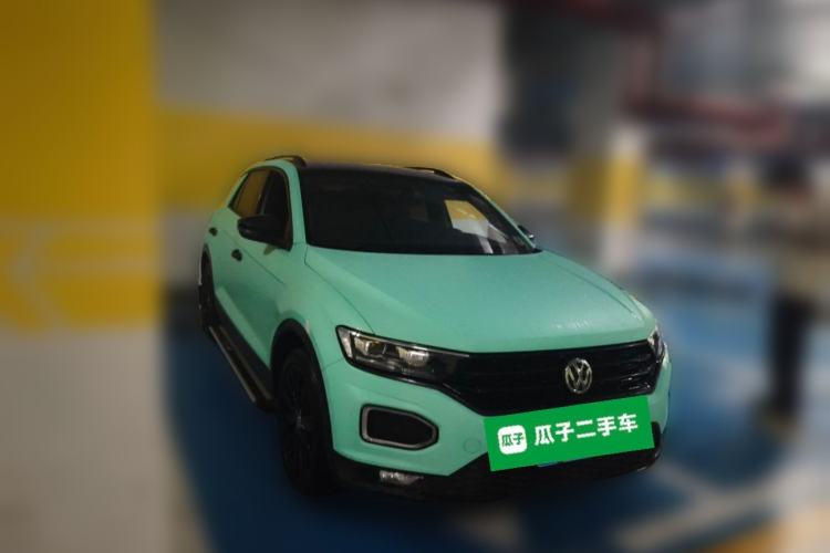Used Volkswagen T-ROC 2018 280TSI DSG Two-Wheel Drive Luxury Version China VI Standard Front Right 45 Deg