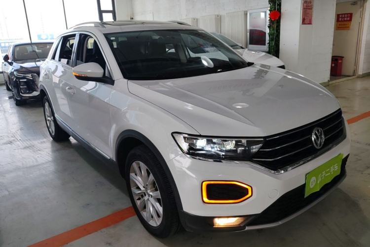 Used Volkswagen T-ROC 2018 230TSI DSG Two-Wheel Drive Advanced Version China V Standard Front Right 45 Deg
