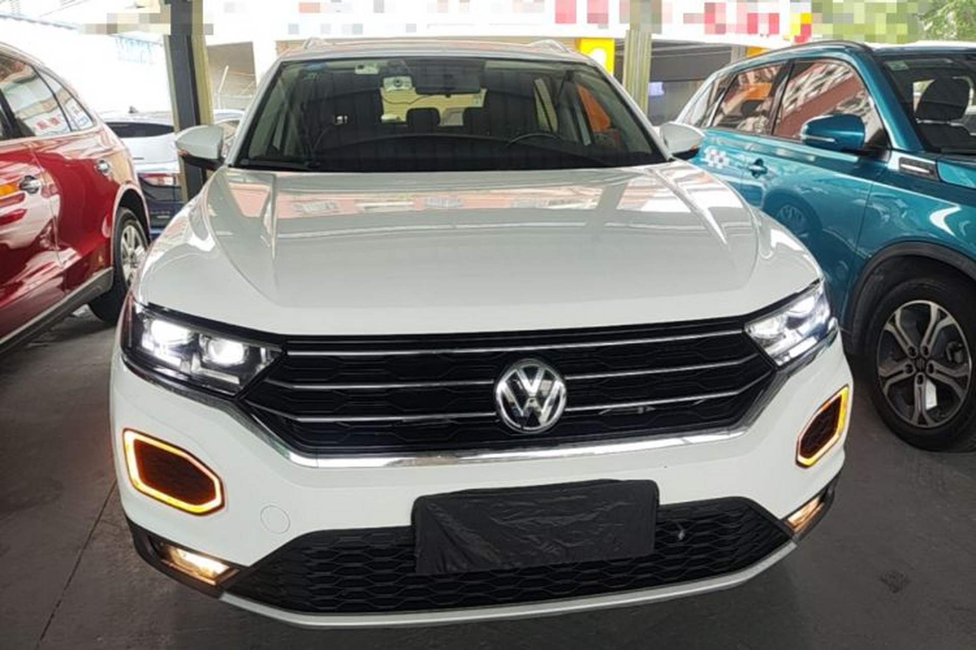 Used Volkswagen T-ROC 2018 230TSI DSG Two-Wheel Drive Advanced Version China VI Standard Front