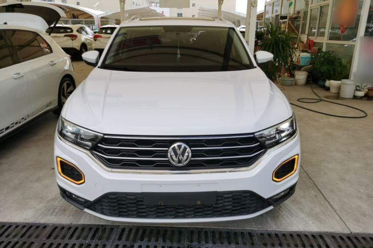 Used Volkswagen T-ROC 2018 230TSI DSG Two-Wheel Drive Advanced Version China V Standard Front