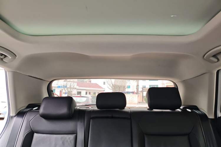Used Volkswagen T-ROC 2018 280TSI DSG Two-Wheel Drive Comfort Version China VI Standard Headliner