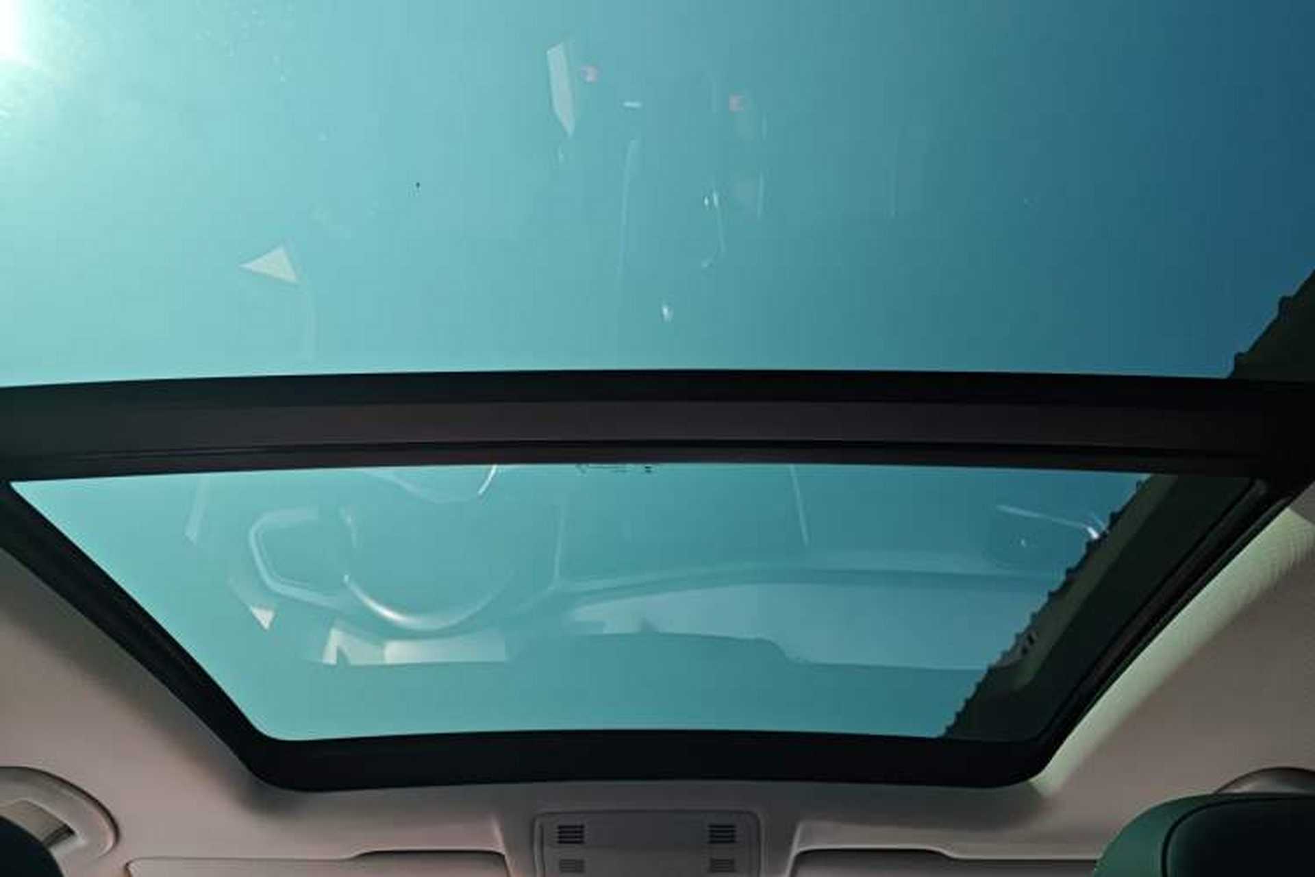 Used Volkswagen T-ROC 2018 280TSI DSG Two-Wheel Drive Advanced Version China V Emission Standard Headliner