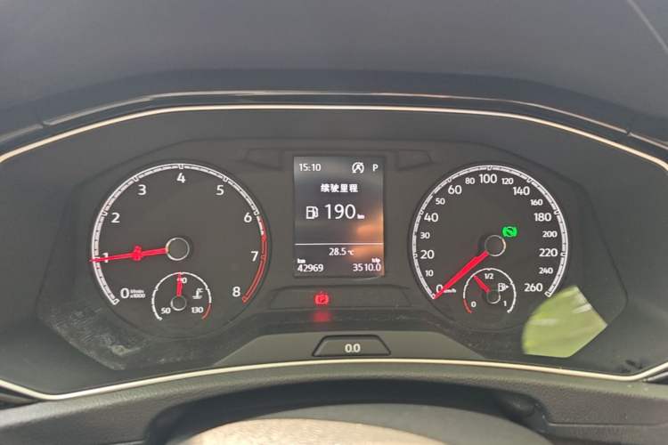 Used Volkswagen T-ROC 2018 280TSI DSG Two-Wheel-Drive Comfort Version China V Standard Instrument Cluster