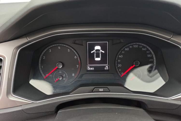 Used Volkswagen T-ROC 2018 230TSI DSG Two-Wheel Drive Advanced Version China VI Standard Instrument Cluster