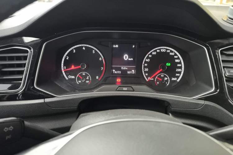 Used Volkswagen T-ROC 2018 280TSI DSG Two-Wheel-Drive Comfort Version China V Standard Instrument Cluster