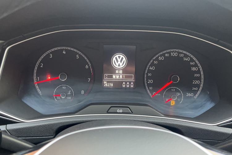 Used Volkswagen T-ROC 2018 280TSI DSG Four-Wheel Drive Comfort Version China V Standard Instrument Cluster