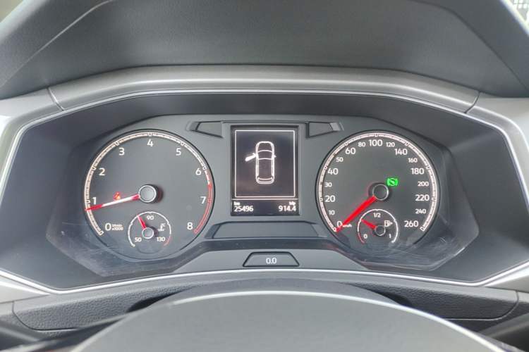 Used Volkswagen T-ROC 2018 230TSI DSG Two-Wheel Drive Advanced Version China V Standard Instrument Cluster