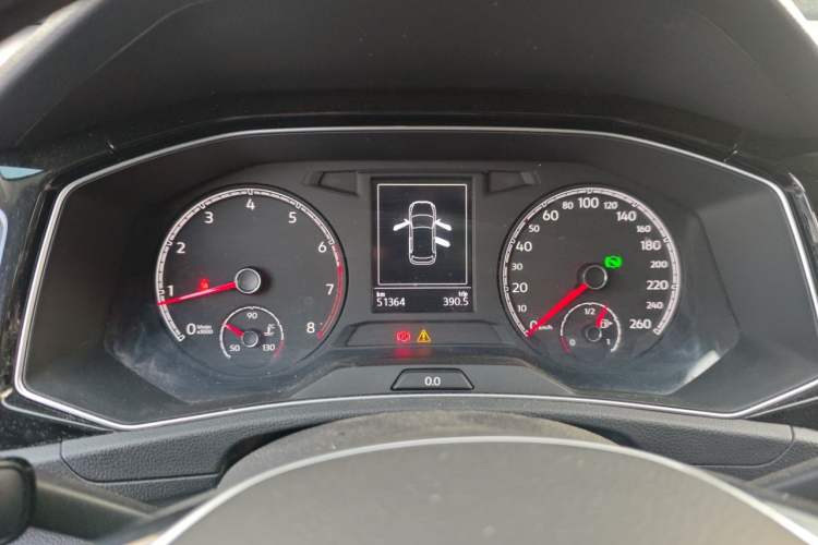 Used Volkswagen T-ROC 2018 280TSI DSG Two-Wheel-Drive Comfort Version China V Standard Instrument Cluster