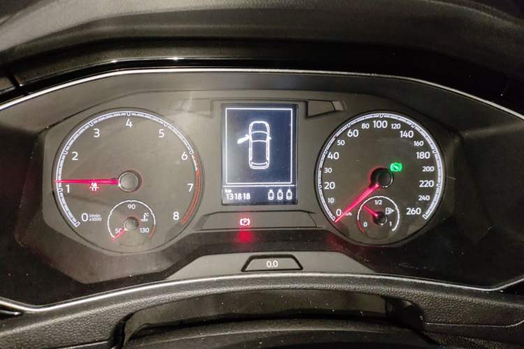 Used Volkswagen T-ROC 2018 280TSI DSG Two-Wheel-Drive Comfort Version China V Standard Instrument Cluster