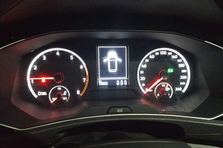 Used Volkswagen T-ROC 2018 280TSI DSG Two-Wheel-Drive Comfort Version China V Standard Instrument Cluster
