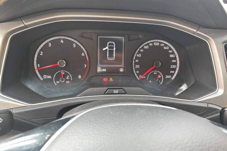 Used Volkswagen T-ROC 2018 230TSI DSG Two-Wheel Drive Advanced Version China V Standard Instrument Cluster