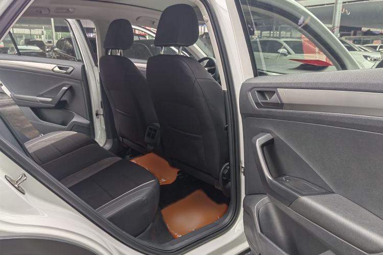 Used Volkswagen T-ROC 2018 280TSI DSG Two-Wheel Drive Advanced Version China V Emission Standard Interior 1