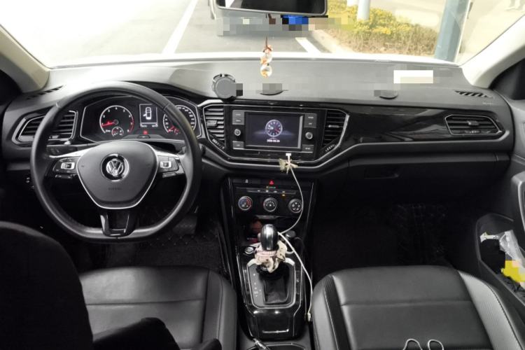 Used Volkswagen T-ROC 2018 280TSI DSG Two-Wheel-Drive Comfort Version China V Standard Interior 2