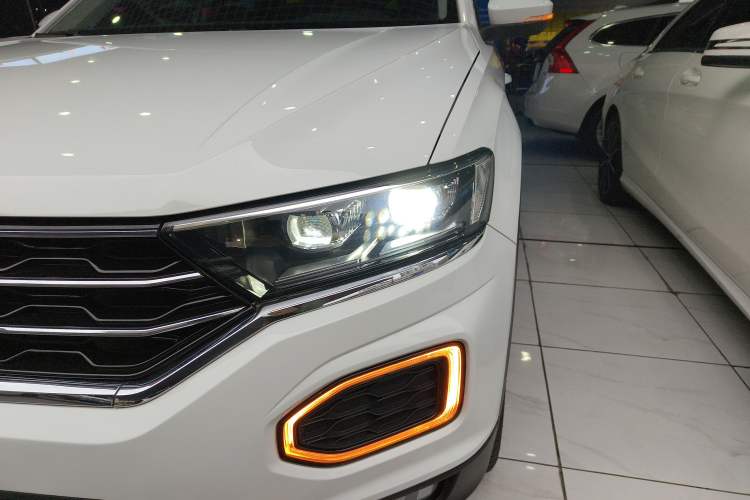 Used Volkswagen T-ROC 2018 280TSI DSG Four-Wheel Drive Comfort Version China V Standard Left Front Headlight