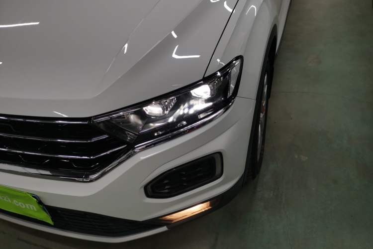 Used Volkswagen T-ROC 2018 280TSI DSG Two-Wheel Drive Advanced Version China V Emission Standard Left Front Headlight