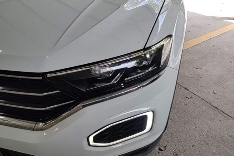 Used Volkswagen T-ROC 2018 280TSI DSG Two-Wheel-Drive Comfort Version China V Standard Left Front Headlight