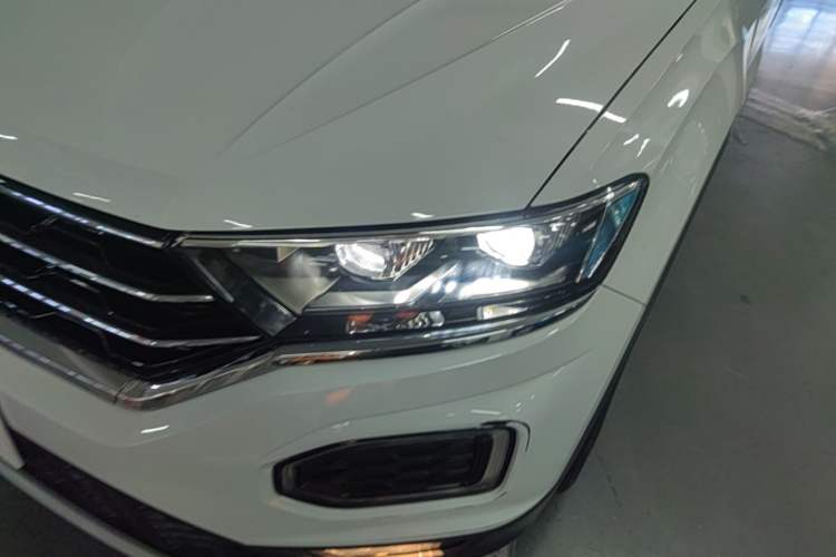 Used Volkswagen T-ROC 2018 230TSI DSG Two-Wheel Drive Advanced Version China V Standard Left Front Headlight