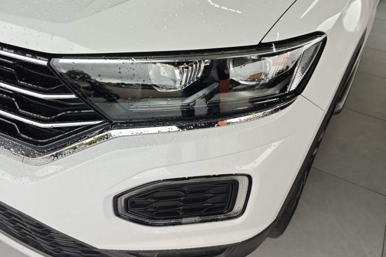 Used Volkswagen T-ROC 2018 280TSI DSG Two-Wheel-Drive Comfort Version China V Standard Left Front Headlight