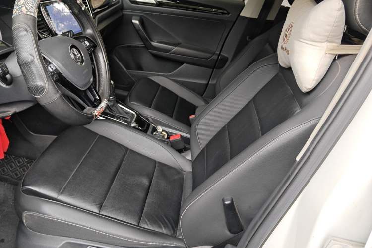 Used Volkswagen T-ROC 2018 280TSI DSG Two-Wheel-Drive Comfort Version China V Standard Left Front Seat