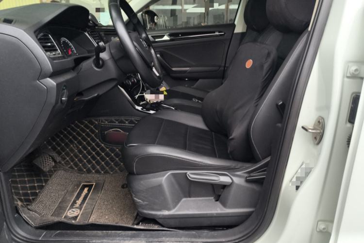 Used Volkswagen T-ROC 2018 280TSI DSG Two-Wheel-Drive Comfort Version China V Standard Left Front Seat