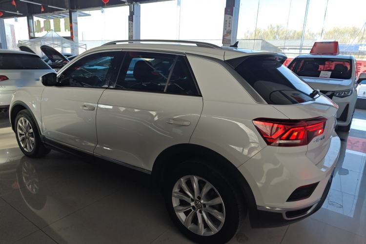 Used Volkswagen T-ROC 2018 230TSI DSG Two-Wheel Drive Advanced Version China V Standard Left Side
