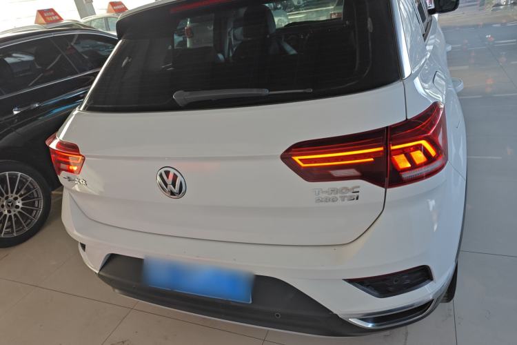 Used Volkswagen T-ROC 2018 230TSI DSG Two-Wheel Drive Advanced Version China V Standard Rear