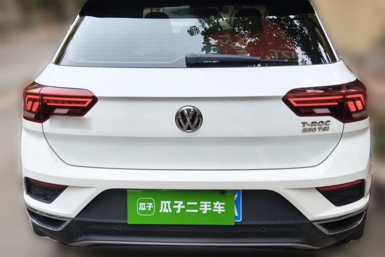 Used Volkswagen T-ROC 2018 230TSI DSG Two-Wheel Drive Advanced Version China V Standard Rear