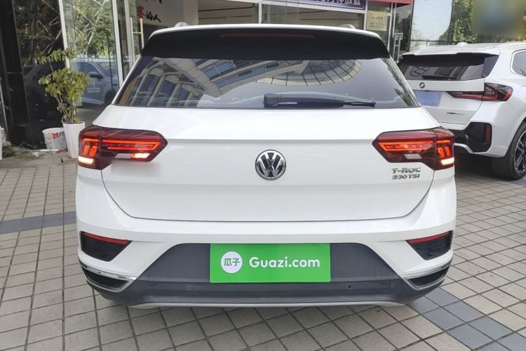 Used Volkswagen T-ROC 2018 230TSI DSG Two-Wheel Drive Advanced Version China V Standard Rear