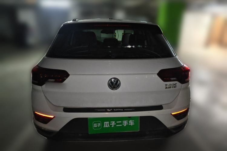 Used Volkswagen T-ROC 2018 230TSI DSG Two-Wheel Drive Advanced Version China V Standard Rear