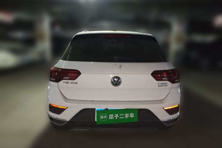 Used Volkswagen T-ROC 2018 230TSI DSG Two-Wheel Drive Advanced Version China VI Standard Rear