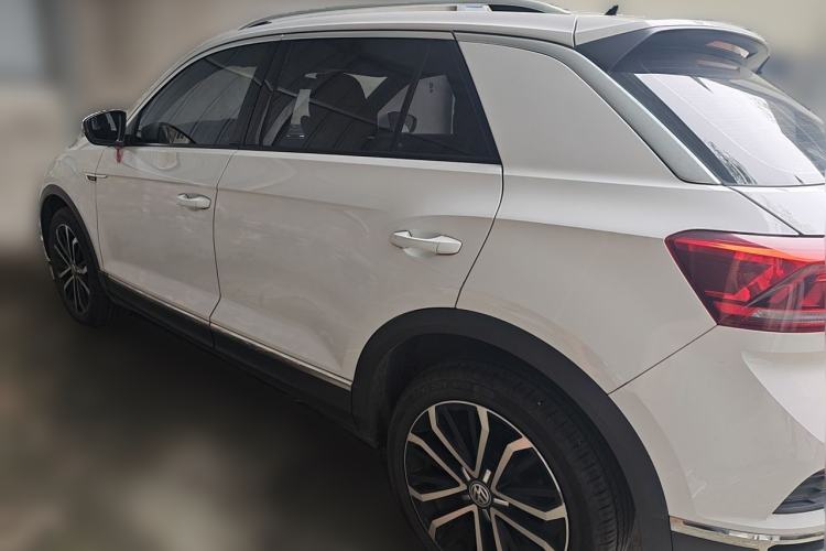 Used Volkswagen T-ROC 2018 280TSI DSG Four-Wheel Drive Luxury Version China V Emission Standard Rear Left 45 Deg