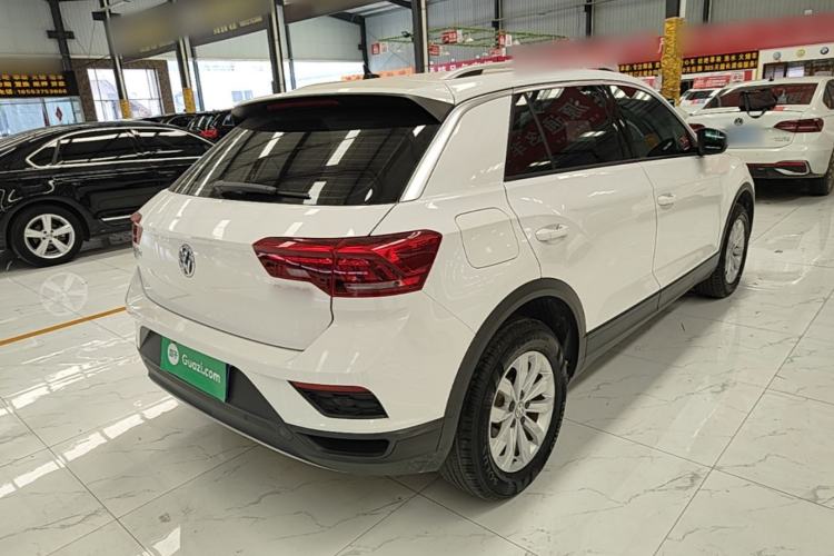 Used Volkswagen T-ROC 2018 230TSI DSG Two-Wheel Drive Fashion Edition China V Standard Rear Right 45 Deg