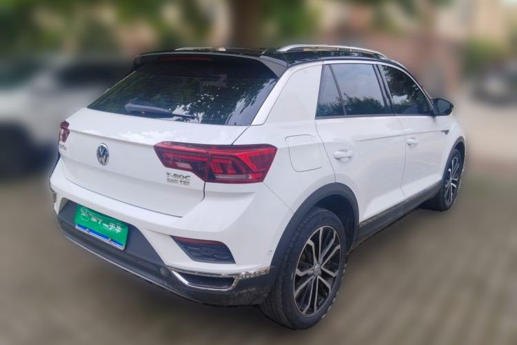 Used Volkswagen T-ROC 2018 280TSI DSG Four-Wheel Drive Luxury Version China V Emission Standard Rear Right 45 Deg