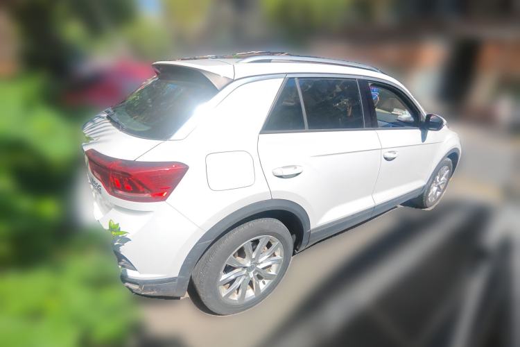 Used Volkswagen T-ROC 2018 230TSI DSG Two-Wheel Drive Advanced Version China V Standard Rear Right 45 Deg