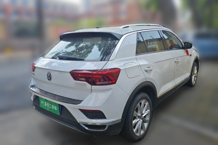 Used Volkswagen T-ROC 2018 230TSI DSG Two-Wheel Drive Advanced Version China V Standard Rear Right 45 Deg