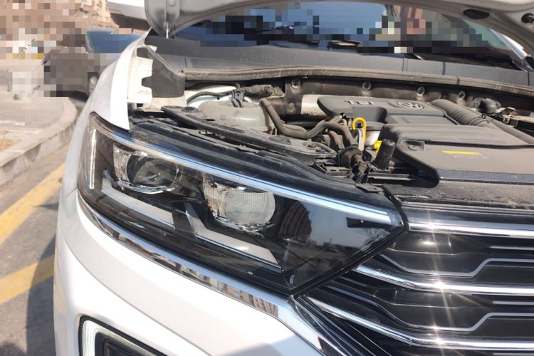 Used Volkswagen T-ROC 2018 280TSI DSG Two-Wheel-Drive Comfort Version China V Standard Right Front Headlight
