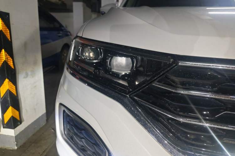 Used Volkswagen T-ROC 2018 280TSI DSG Two-Wheel-Drive Comfort Version China V Standard Right Front Headlight