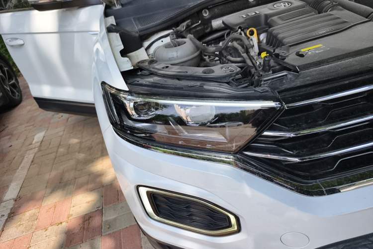 Used Volkswagen T-ROC 2018 280TSI DSG Two-Wheel-Drive Comfort Version China V Standard Right Front Headlight