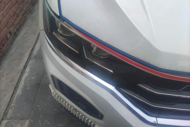Used Volkswagen T-ROC 2018 230TSI DSG Two-Wheel Drive Advanced Version China V Standard Right Front Headlight