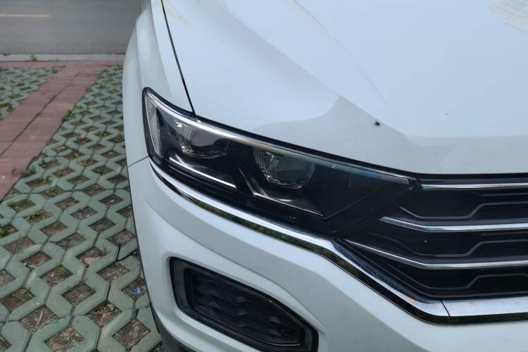 Used Volkswagen T-ROC 2018 280TSI DSG Two-Wheel-Drive Comfort Version China V Standard Right Front Headlight
