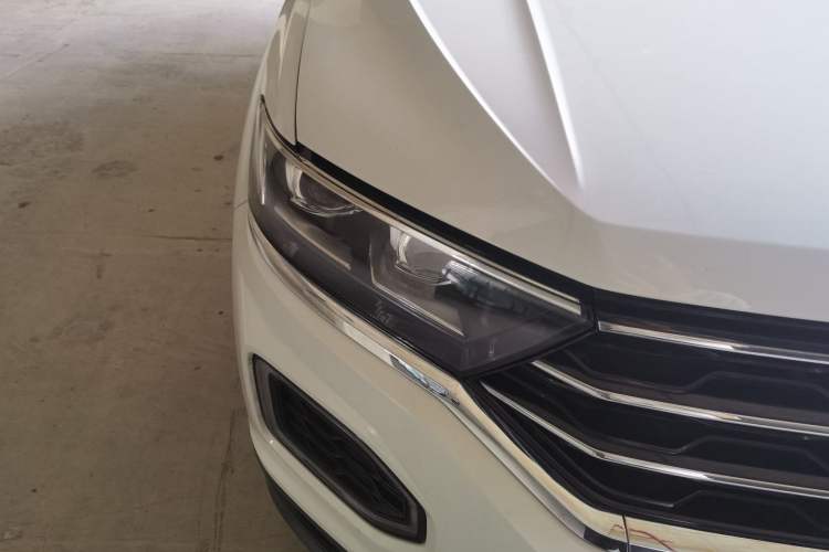 Used Volkswagen T-ROC 2018 280TSI DSG Two-Wheel-Drive Comfort Version China V Standard Right Front Headlight