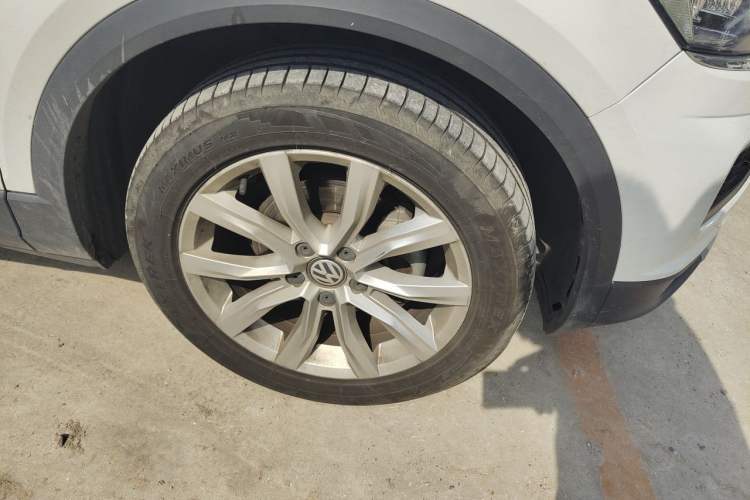 Used Volkswagen T-ROC 2018 230TSI DSG Two-Wheel Drive Advanced Version China V Standard Right Front Wheel Hub