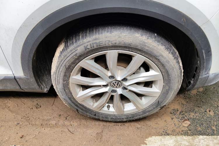 Used Volkswagen T-ROC 2018 230TSI DSG Two-Wheel Drive Advanced Version China V Standard Right Front Wheel Hub