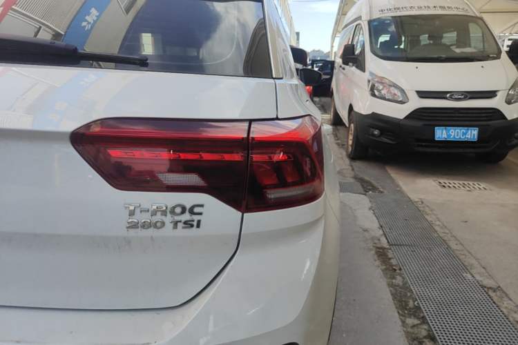 Used Volkswagen T-ROC 2018 280TSI DSG Two-Wheel-Drive Comfort Version China V Standard Right Rear Taillight