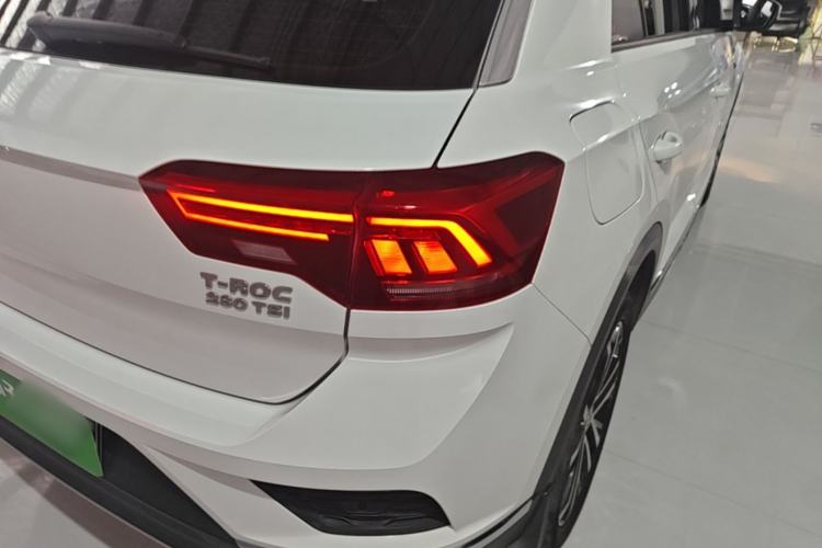 Used Volkswagen T-ROC 2018 280TSI DSG Two-Wheel Drive Comfort Version China VI Standard Right Rear Taillight