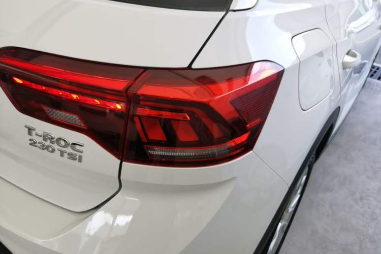 Used Volkswagen T-ROC 2018 230TSI DSG Two-Wheel Drive Advanced Version China V Standard Right Rear Taillight