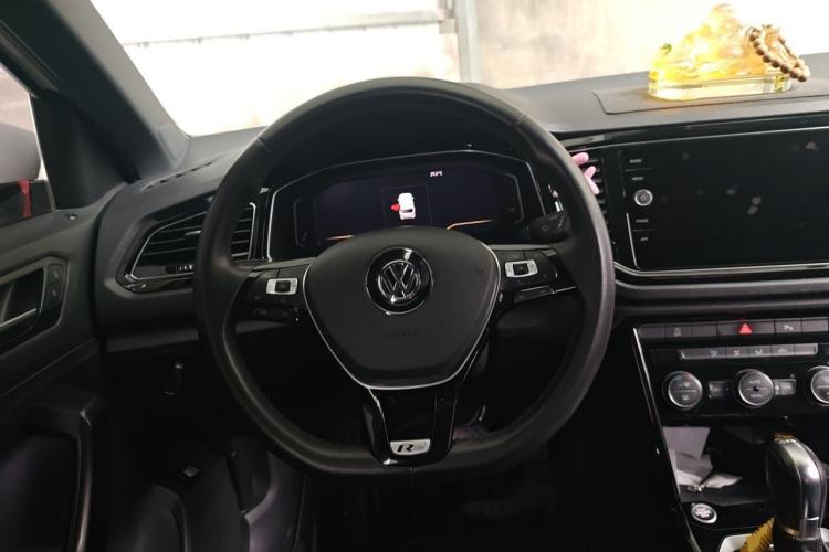 Used Volkswagen T-ROC 2018 280TSI DSG Four-Wheel Drive Luxury Version China V Emission Standard Steering Wheel