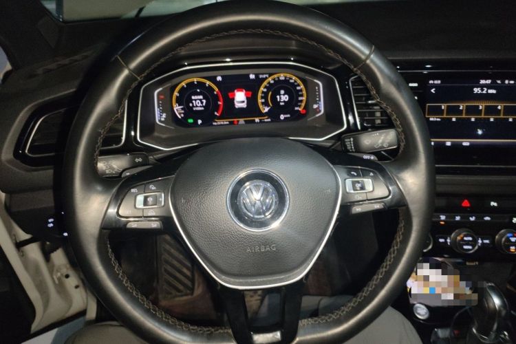 Used Volkswagen T-ROC 2018 280TSI DSG Four-Wheel Drive Luxury Version China V Emission Standard Steering Wheel