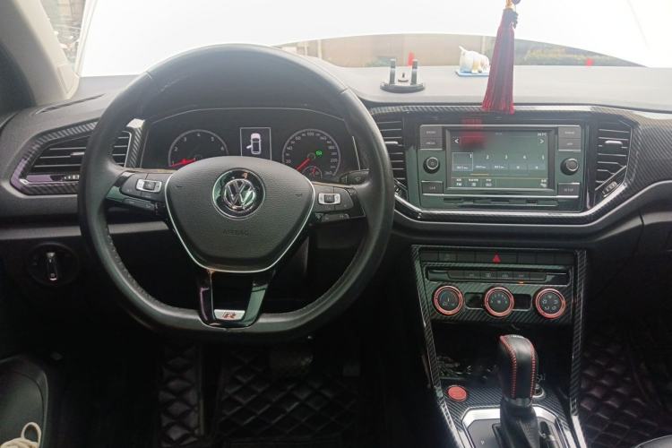 Used Volkswagen T-ROC 2018 280TSI DSG Two-Wheel-Drive Comfort Version China V Standard Steering Wheel